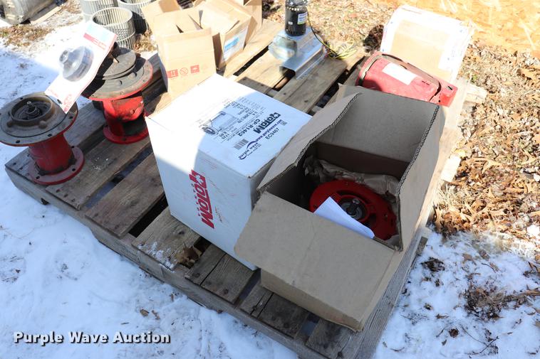 image for item EC9467 Motors