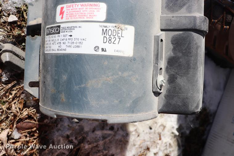 image for item EC9467 Motors