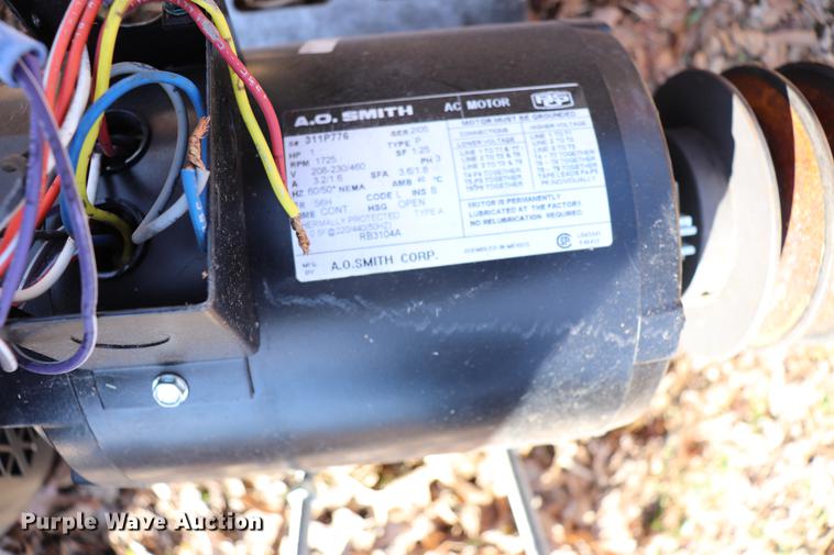 image for item EC9467 Motors