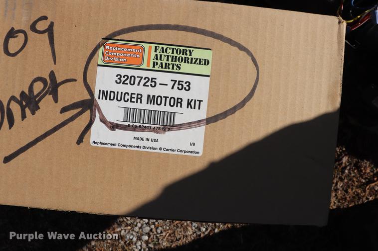 image for item EC9467 Motors