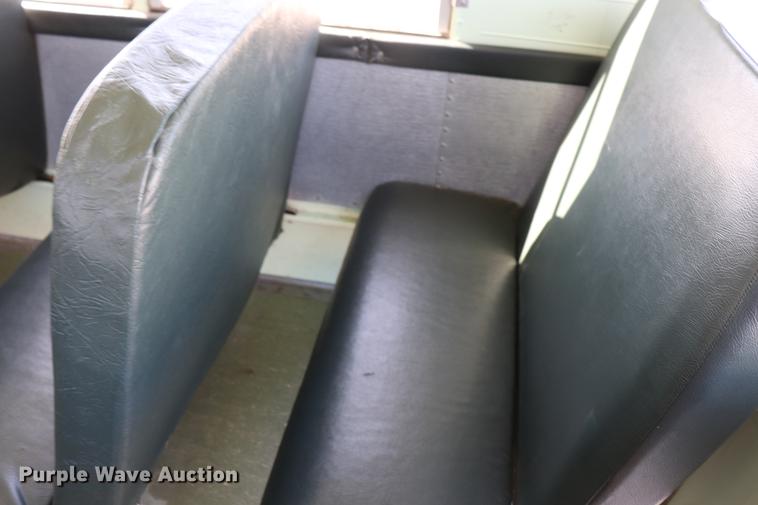 image for item EC9468 2002 Freightliner FS65 school bus