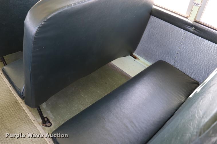 image for item EC9468 2002 Freightliner FS65 school bus