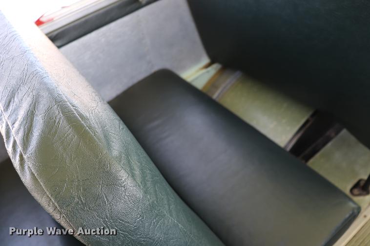 image for item EC9468 2002 Freightliner FS65 school bus