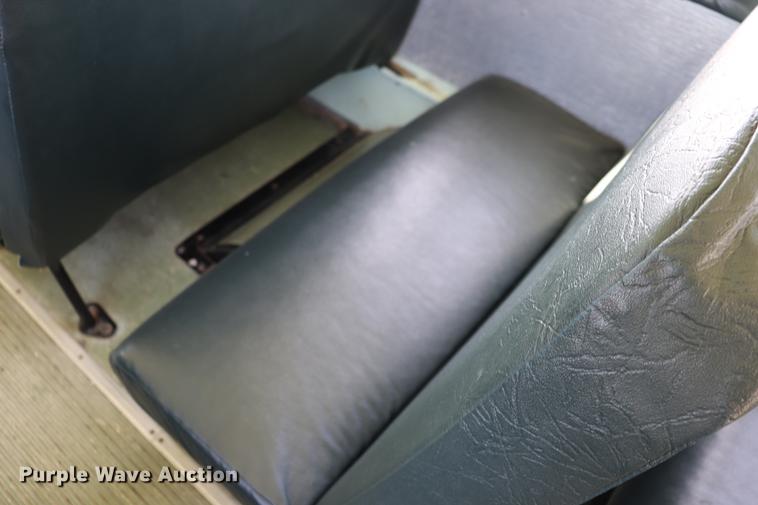 image for item EC9468 2002 Freightliner FS65 school bus