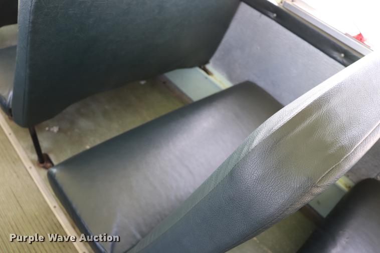 image for item EC9468 2002 Freightliner FS65 school bus