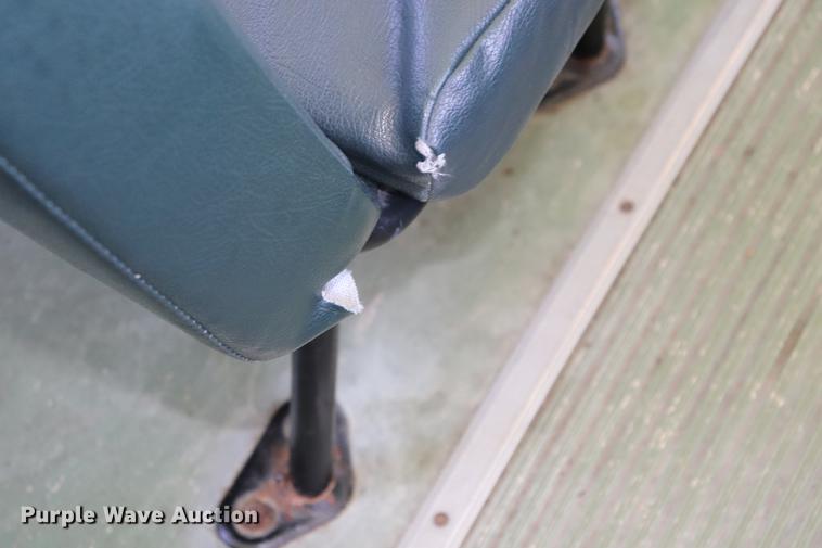 image for item EC9468 2002 Freightliner FS65 school bus