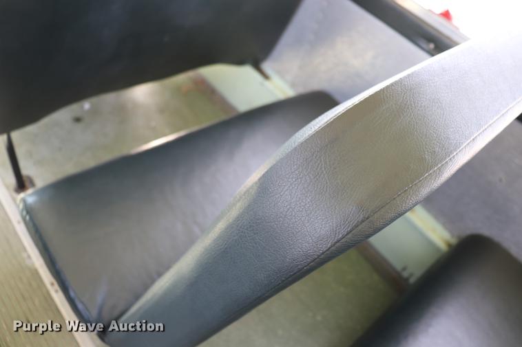 image for item EC9468 2002 Freightliner FS65 school bus