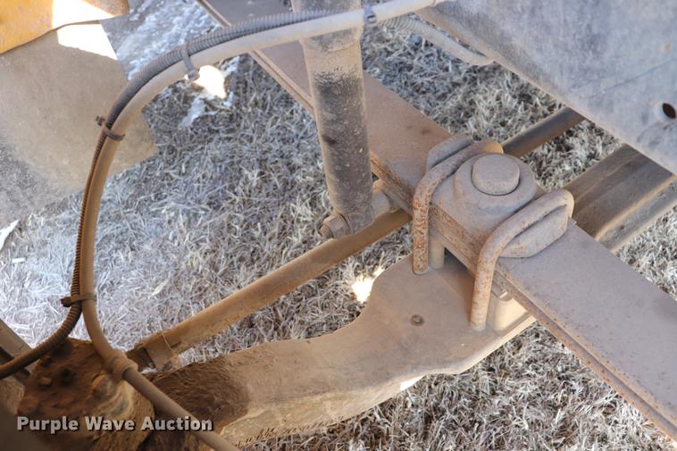 image for item EC9468 2002 Freightliner FS65 school bus