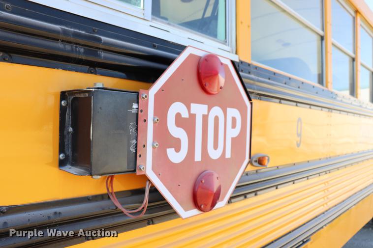 image for item EC9468 2002 Freightliner FS65 school bus