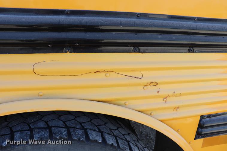 image for item EC9468 2002 Freightliner FS65 school bus