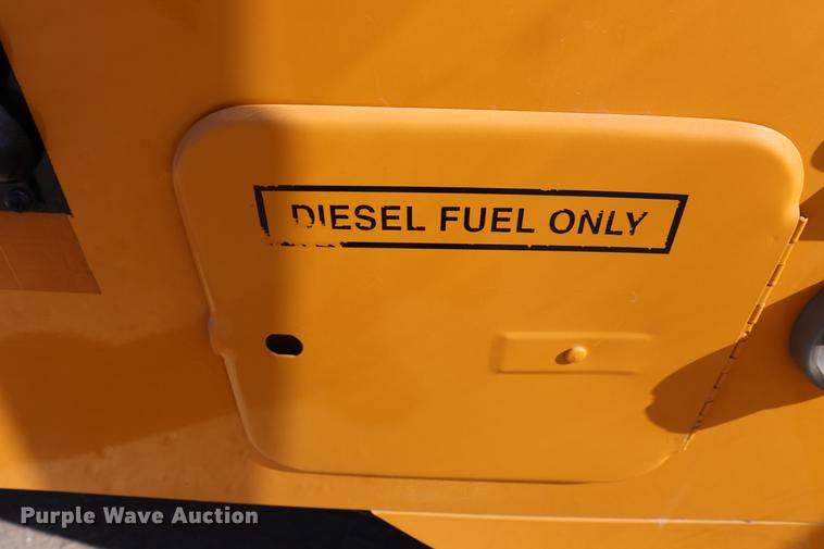 image for item EC9468 2002 Freightliner FS65 school bus