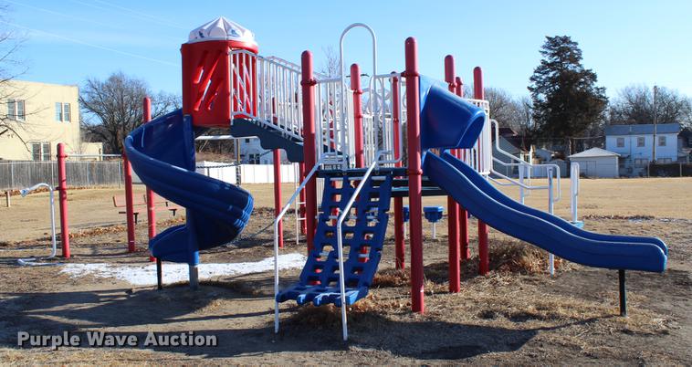 image for item EH9654 MIracle Recreation Equipment playground equipment