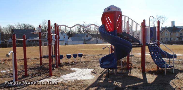 image for item EH9654 MIracle Recreation Equipment playground equipment