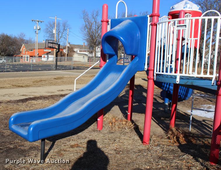 image for item EH9654 MIracle Recreation Equipment playground equipment