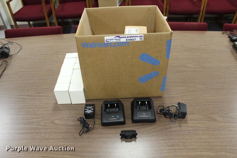 image for item EH9657 (14) Motorola charging bases and power cords