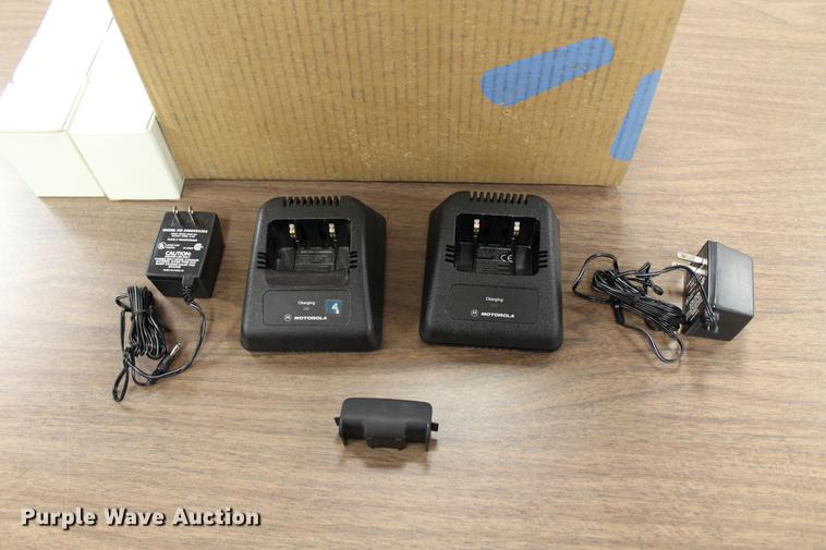 image for item EH9657 (14) Motorola charging bases and power cords