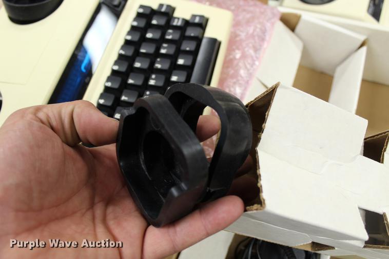 image for item EH9658 Electronics