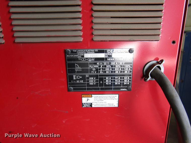 image for item EI9253 Lincoln Idealarc 250 welder