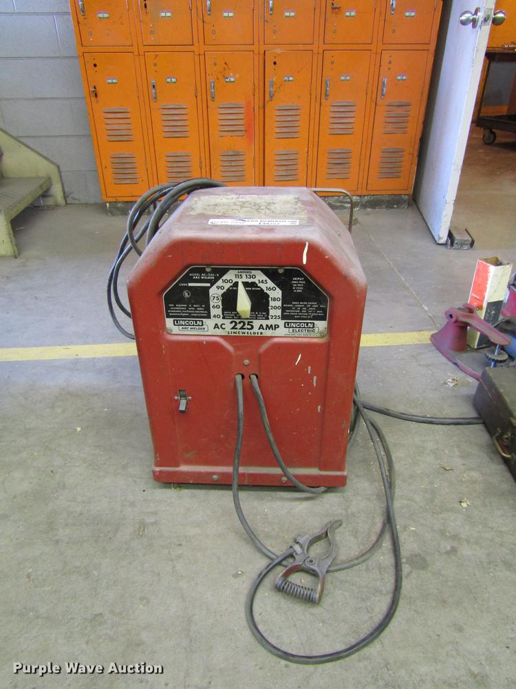 image for item EI9257 Lincoln AC welder