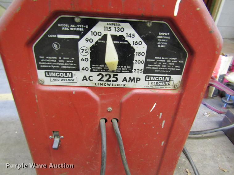 image for item EI9257 Lincoln AC welder