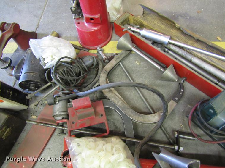 image for item EI9258 Tools