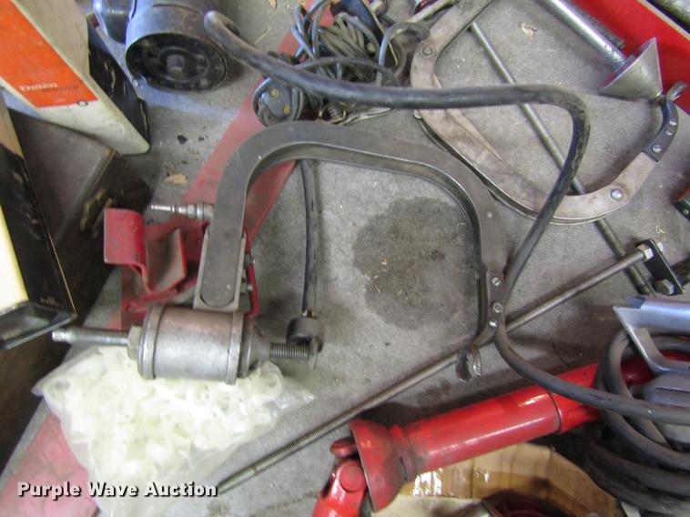 image for item EI9258 Tools