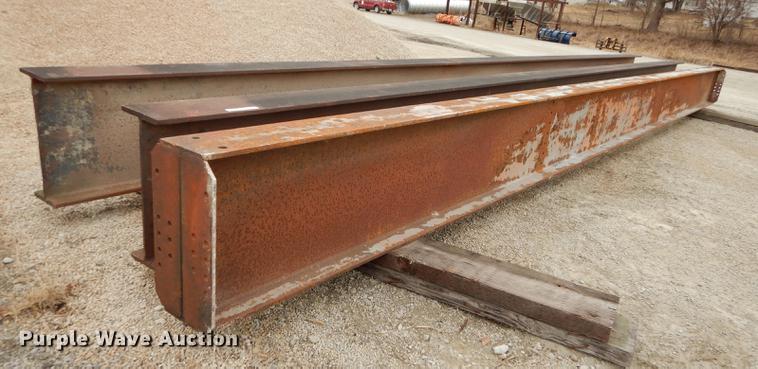 (3) I-beams in Holton, KS | Item EP9181 sold | Purple Wave