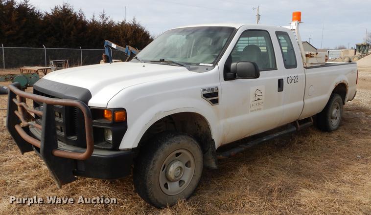 image for item EP9184 2008 Ford F250 Super Duty XL SuperCab pickup truck