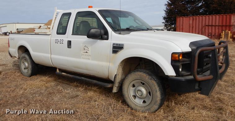 image for item EP9184 2008 Ford F250 Super Duty XL SuperCab pickup truck