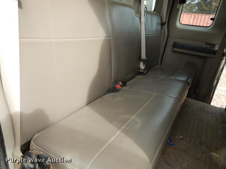 image for item EP9184 2008 Ford F250 Super Duty XL SuperCab pickup truck