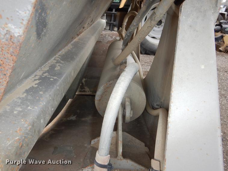 image for item J5504 2004 Trail King bottom dump trailer