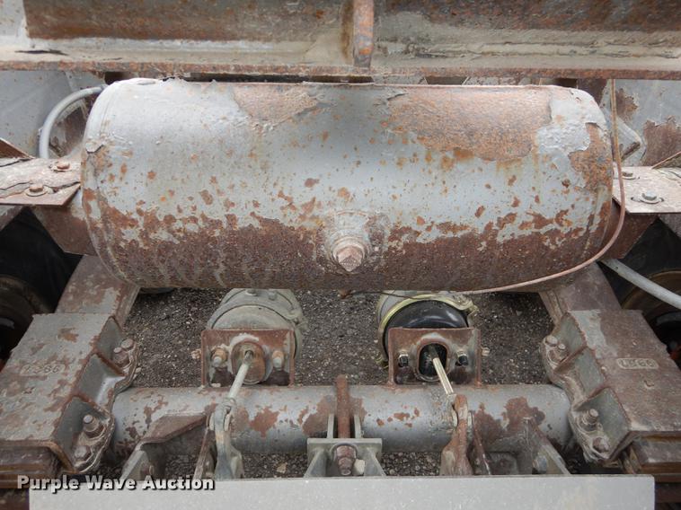 image for item J5504 2004 Trail King bottom dump trailer