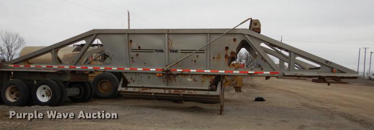 image for item J5505 2004 Trail King TKBD22-402 bottom dump trailer