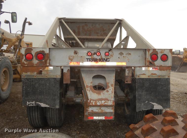 image for item J5505 2004 Trail King TKBD22-402 bottom dump trailer