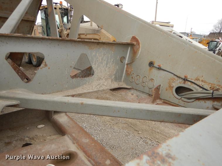 image for item J5505 2004 Trail King TKBD22-402 bottom dump trailer