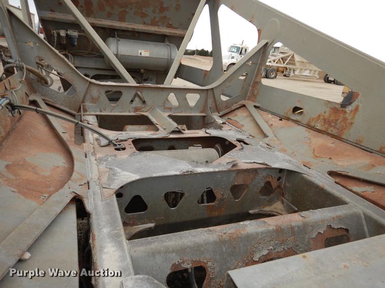 image for item J5505 2004 Trail King TKBD22-402 bottom dump trailer