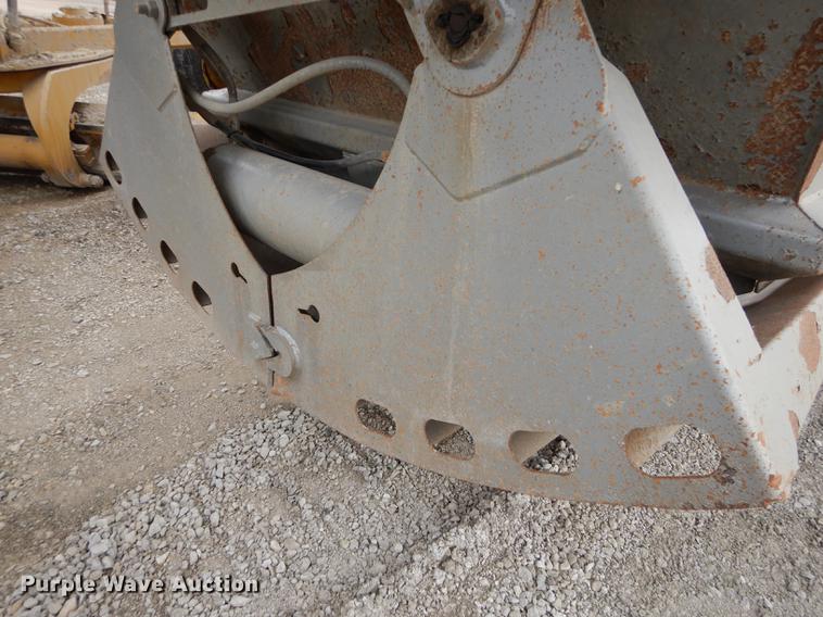 image for item J5505 2004 Trail King TKBD22-402 bottom dump trailer