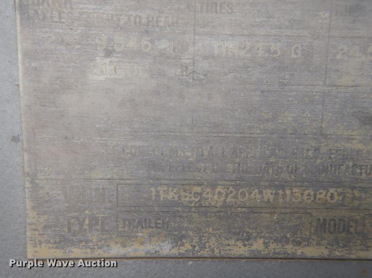 image for item J5505 2004 Trail King TKBD22-402 bottom dump trailer