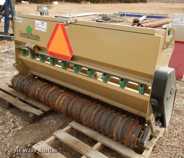 image for item J5520 Land Pride PS1572 Solid Stand seeder