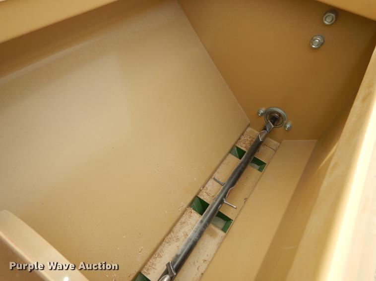 image for item J5520 Land Pride PS1572 Solid Stand seeder