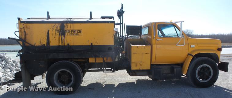 image for item K6284 1990 Chevrolet Kodiak 70 pothole patching truck