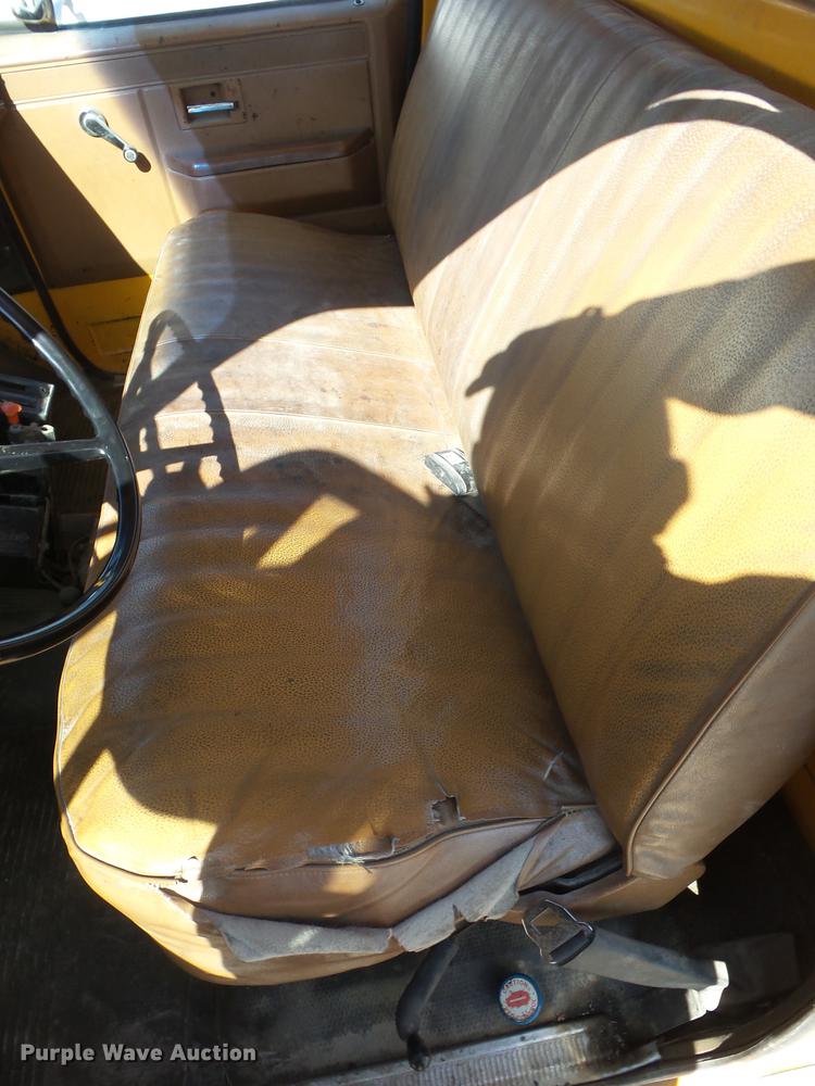 image for item K6284 1990 Chevrolet Kodiak 70 pothole patching truck