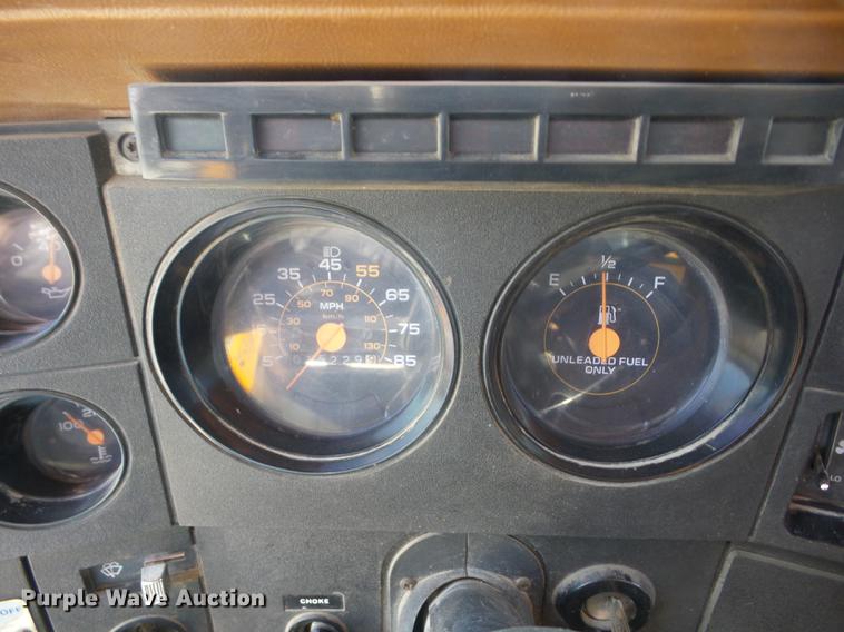 image for item K6284 1990 Chevrolet Kodiak 70 pothole patching truck