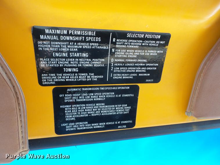 image for item K6284 1990 Chevrolet Kodiak 70 pothole patching truck