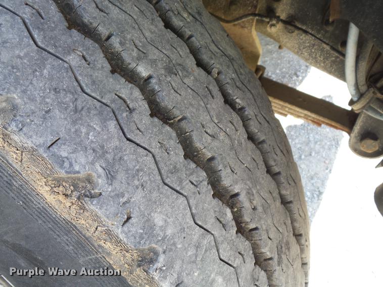 image for item K6284 1990 Chevrolet Kodiak 70 pothole patching truck