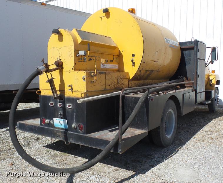 image for item K6285 1992 GMC TopKick sewer rodder truck