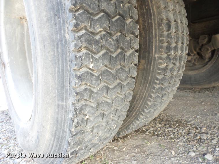 image for item K6285 1992 GMC TopKick sewer rodder truck