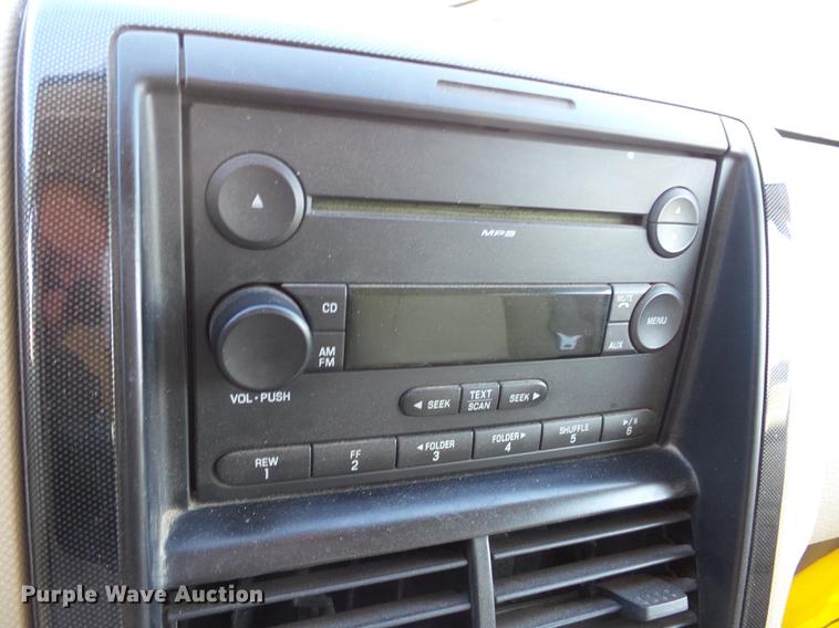 image for item K6286 2006 Ford Explorer SUV