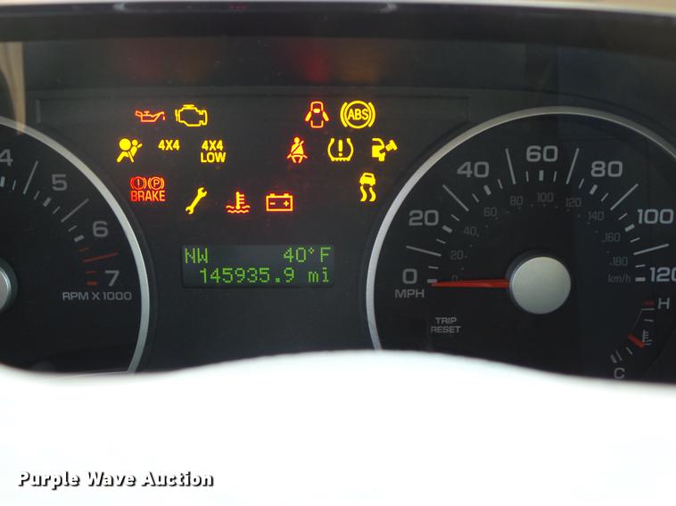 image for item K6286 2006 Ford Explorer SUV