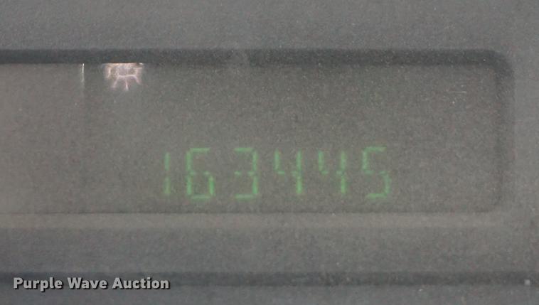 image for item DB0378 2005 Ford F450 Super Duty flatbed truck